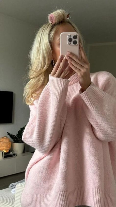 Glow Up, Matilda Djerf, Pink Girly Things, Stockholm Fashion, Oversized Pullover, Everything Pink, Knit Pullover, Just Girly Things, Girly Outfits