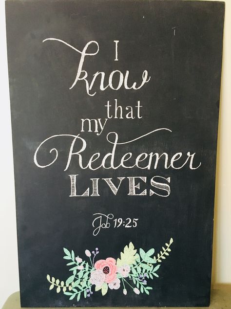 Easter Chalkboard Art Jesus, Easter Chalkboard Ideas, Easter Chalk Art, Easter Chalkboard Art, Job 19 25, Easter Verses, Chalkboard Kitchen, Whiteboard Ideas, Spring Chalkboard