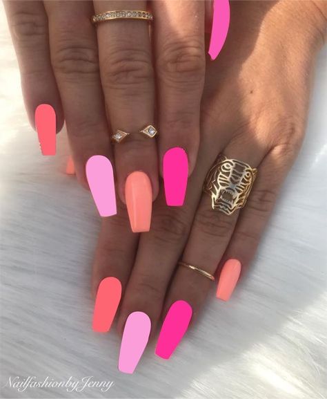 Neon Bright Nails, Neon Dip Nails Designs, Neon Dipped Nails Ideas, Pink Nails Ideas Summer, Short Square Acrylic Nails Summer Pink, Bright Colored Nail Designs, Bright Acrylic Nails Designs, Neon Multicolor Nails, Bright Pink Acrylic Nails Designs