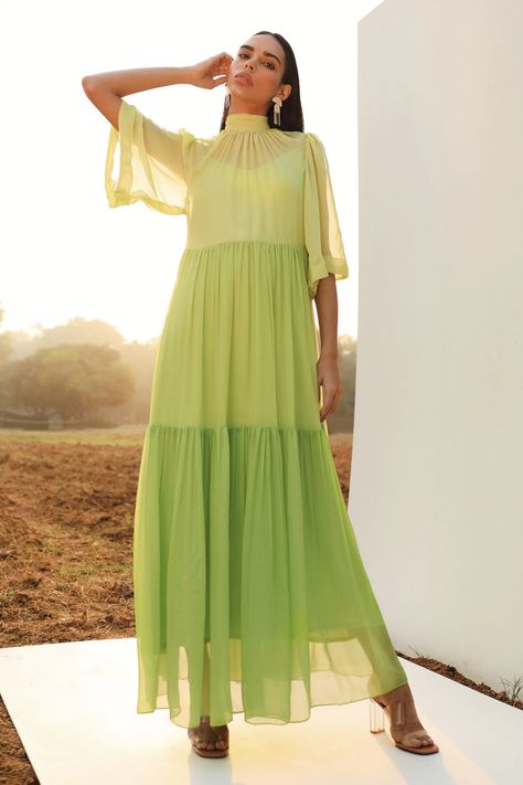 Chiffon Maxi Dress Indian, Maxi Dress Indian, Best Fashion Designers, Maxi Dress Designs, Dress Indian, Special Dresses, Satin Color, Indian Fashion Designers, Chiffon Maxi Dress