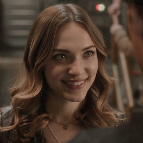 Jesse Quick, Violett Beane, Dc Flash, Jo Wilson, Killer Frost, Superman Lois, Supergirl And Flash, Grant Gustin, Celebrity List