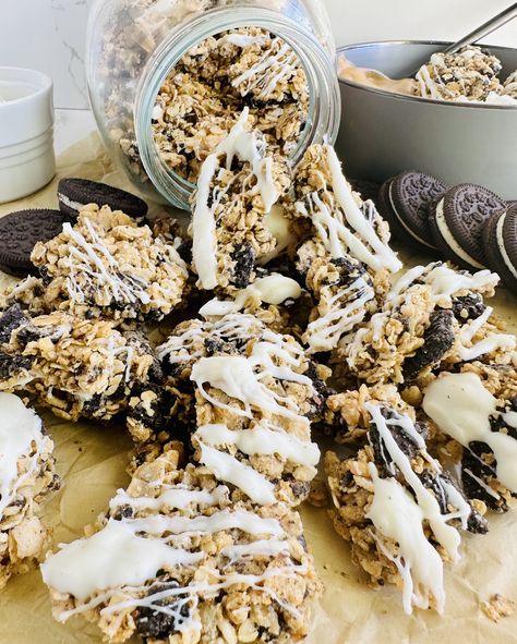 Cookies And Cream Granola, Egg White Granola Recipe, Healthy Cookies And Cream, Granola Recipe Egg Whites, Granola Recipe Chocolate, Granola Recipe With Coconut Oil, Homemade Chocolate Cookies, Scrappy Cooking, Healthier Cookies