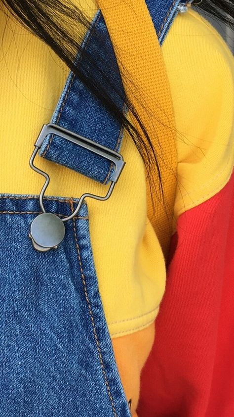 Retro. Fashion. 90s. 80s. 70s. Primary colors. Primary Color Aesthetic, Primary Colours, Fashion 90s, 90s 80s, Yellow Aesthetic, Marzipan, Colourful Outfits, 80s Fashion, Blue Aesthetic