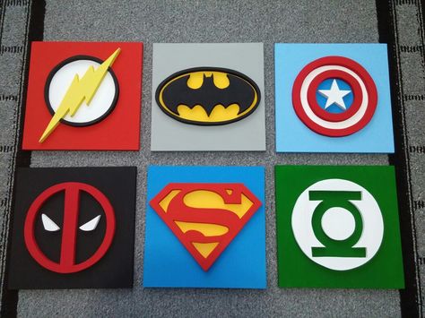 Superhero Signs, Spiderman Painting, Superhero Room, Laser Ideas, Small Wood Projects, Art Party, Cute Easy Drawings, Wooden Crafts, Galaxy Wallpaper