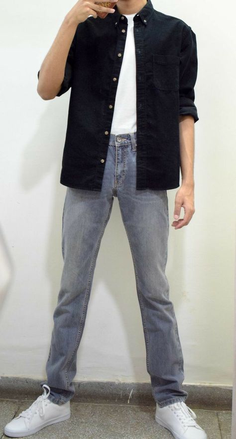 White T Shirt And Jeans Outfit Men, Black Corduroy Shirt Outfit Men, Corduroy Shirt Outfit, Black And White Outfit For Men, Weston Estate, Photoshoot Fits, Concert Outfit Ideas Men, Grey Sneakers Outfit, Male Outfits Aesthetic