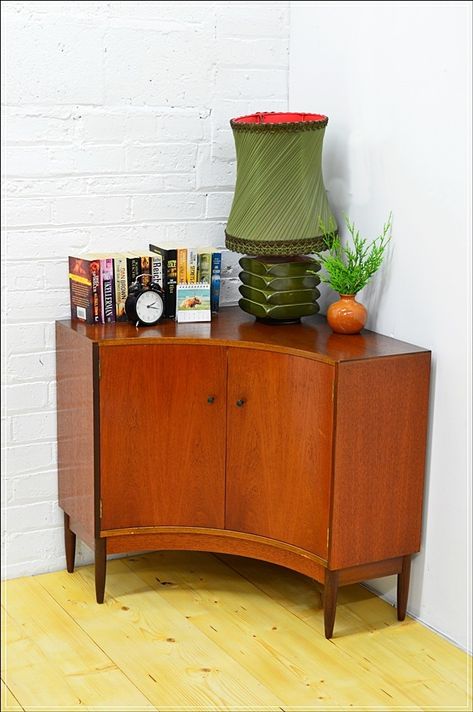 Mid Century Corner Cabinet, Corner Sideboard, Valley House, Curved Cabinets, Corner Space, Corner Storage, Teak Sideboard, Kingdom Of Great Britain, Vintage Sideboard