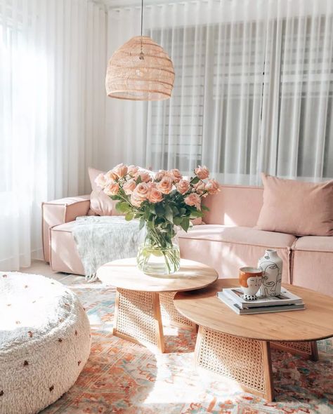 Pink Bedroom Accessories, Blush Pink Living Room, Cool Couches, Pink Living Room, Pink Sofa, Stylish Coffee Table, Pretty Room, Cool Coffee Tables, Living Room Set