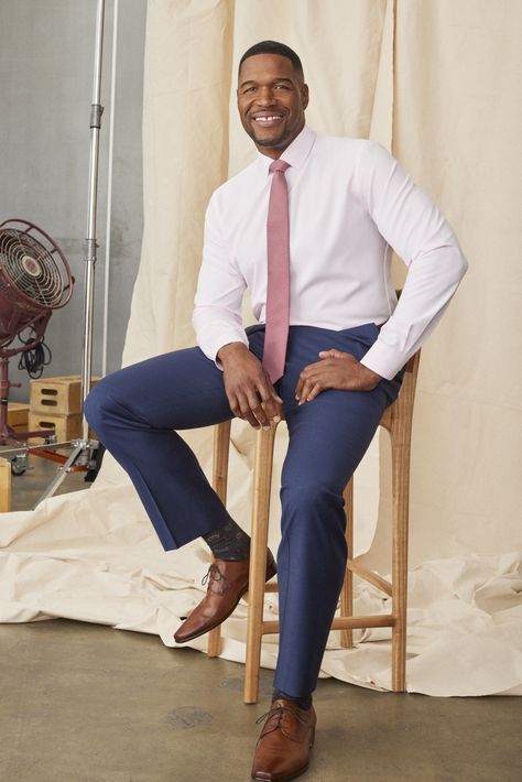 Show up and #RaiseYourGame to every occasion.   What are you looking forward to this week?   #jcpenney #styleinspo Michael Strahan, Mens Style Guide, Fitting Dress, Men Style Tips, Suit Style, Style Tips, Mens Big And Tall, Shirt Accessories, Show Up