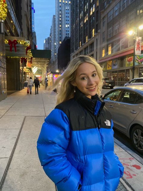 Blue North Face Jacket Outfit, Blue North Face Puffer, North Face Jacket Outfit, Blue North Face Jacket, The North Face Puffer, North Face Nuptse, Blue Puffer, Puffer Jacket Women, Jacket Outfit