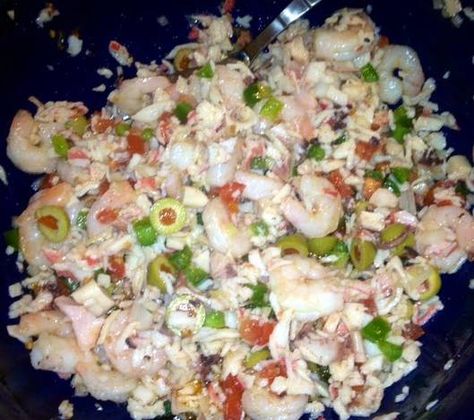 Seafood Enchiladas Recipe, Seafood Salad Recipe, Low Cal Diet, Pasta Marinara, Sea Food Salad Recipes, Seafood Lasagna, Seafood Risotto, Seafood Paella, Grilled Seafood