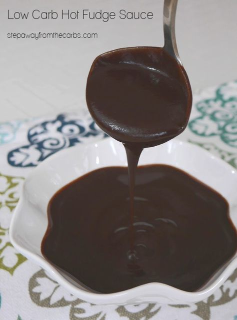 Chocolate Ganache Recipe, Low Carb Ice Cream, Hot Fudge Sauce, Ganache Recipe, Low Carb Sauces, Chocolate Candy Melts, Bark Recipe, Low Carb Chocolate, White Bowl