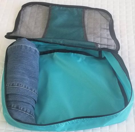 Travel Backpack Packing, Suitcase Packing Tips, Travel Prep, Packing Hacks Clothes, Travel Cubes, Packing Essentials, Packing Luggage, Travel Capsule, Packing For A Cruise