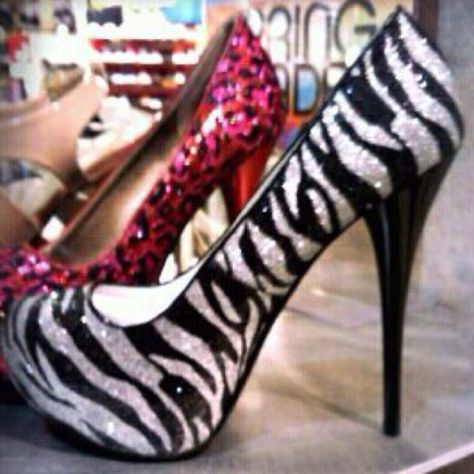 Zebra print and pink shiny cheetah heels Trashy Y2k Aesthetic, Zebra Shoes, Mcbling Fashion, Special Occasion Shoes, Under Your Spell, Trashy Y2k, Shoes Collection, Swag Shoes, Prom Shoes