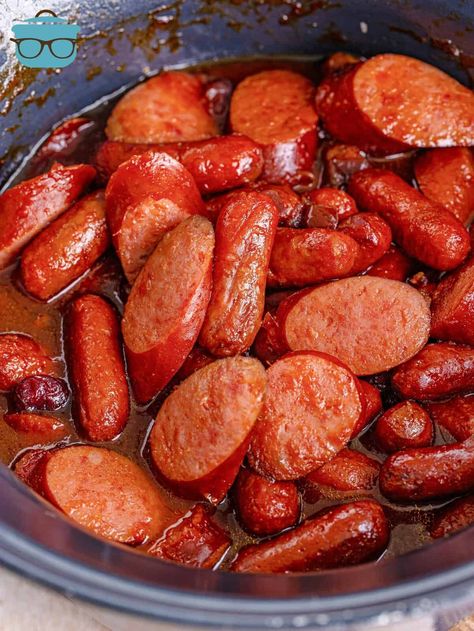 Sausage Crockpot Recipes, Slow Cooker Kielbasa, Sausage Crockpot, Smoked Sausage Recipes, Savory Meals, Best Appetizer Recipes, Appetizers Easy Finger Food, Smoked Cooking, Kielbasa