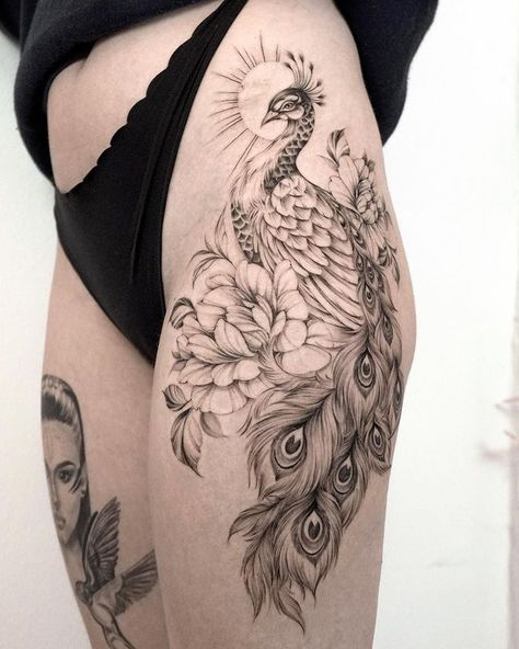 MIRIAM | Fine line tattoos on Instagram: “Peacock and camellias 🔥 #tattoos #tattooideas #tattooartist #finelinetattoo #peacocktattoo #floraltattoos #tattoosforgirls #inkedmag…” Peacock Tattoo Sleeve, Sis Tattoo, Tattoos Pretty, Tattoos Pinterest, Peacock Tattoo, New Tattoo Ideas, Floral Tattoo Sleeve, Up Tattoo, Thigh Tattoos Women