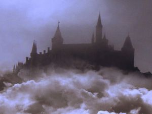 Castle In The Clouds, Famous Castles, Gothic Steampunk, A Castle, In The Clouds, The Castle, White Photo, Magical Places, Wizarding World