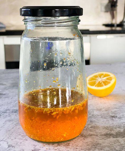 Apple Cider Vinegar Shot, Fire Cider Tonic, Morning Tonic, Turmeric Drink, Healthy Bowel Movement, Tonic Drink, Anti Inflammation Recipes, Tonic Recipe, Healthy Living Motivation