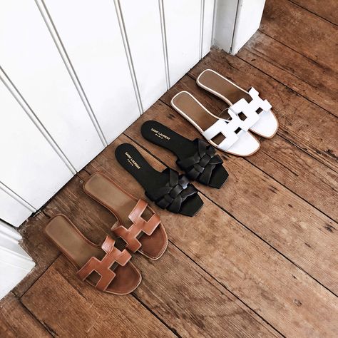 Investment Slides For Spring & Summer Hermes Slides, Tas Lv, Ysl Tribute, Brooklyn Blonde, Slides Outfit, Ross Geller, Shoe Wishlist, Sandals Outfit, Chandler Bing