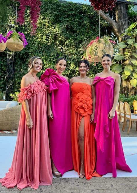 Tropical Wedding Guest Outfit, Tropical Wedding Guest, High Tea Dress, Full Sequin Dress, Magenta Wedding, Bridesmaid Inspiration, Guest Attire, Wedding Guest Looks, Wedding Attire Guest