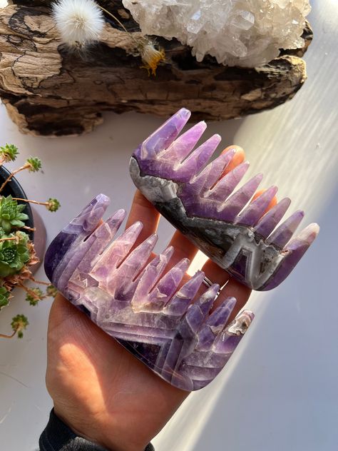 Jade Comb, Facial Massage Techniques, Blue Aura Quartz, Crystal Comb, Pocket Comb, Dream Amethyst, Blue Aura, Jade Crystal, Chevron Amethyst