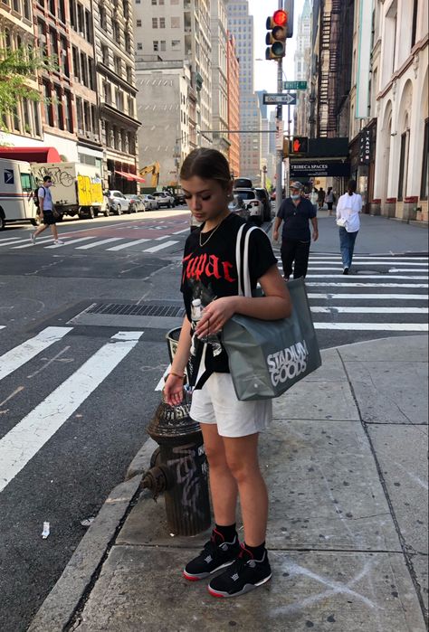 bred 4s, tupac shirt, black and red outfits, streetwear, jordan 4s, jordan fits, new york, soho, staidum goods, sweatshorts Bred 4 Outfit, Bred 4s Outfit, Bred 4 Outfits, Retro 4 Outfits, Black Jordans Outfit, Jordan Retro 4 Outfits, Outfits With Jordan 4s, Jordan 4s Outfit Women, Bred Outfits