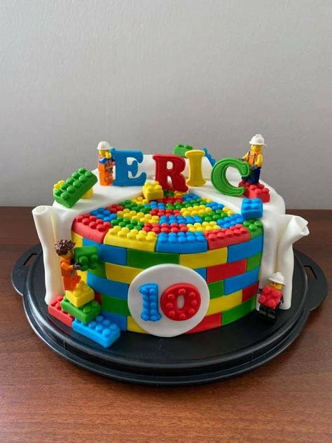 Cake Lego Birthday, Lego Birthday Party Cake, Lego Cakes For Boys, Lego Cake Ideas, Lego Torte, Lego Themed Cake, Buttercream Birthday Cake, 12th Birthday Cake, Lego Birthday Cake