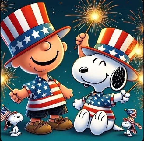 4th Of July Gifs, Charlie Brown Costume, Snoopy New Year, 4th Of July Pics, Animated Christmas Pictures, Good Morning Snoopy, Charlie Brown Halloween, Patriotic Pictures, Charlie Brown Snoopy