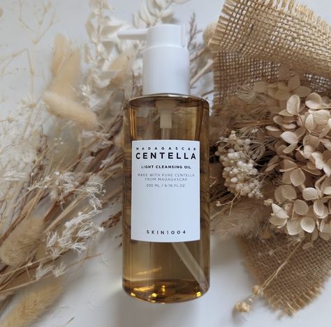 Skin 1004 Madagascar Centella Light Cleansing Oil Review Bobbi Brown Cleansing Oil, Skin 1004, Madagascar Centella, Botanical Oils, Olive Fruit, Instagram Design, Cleansing Oil, Just Girl Things, Skin Protection