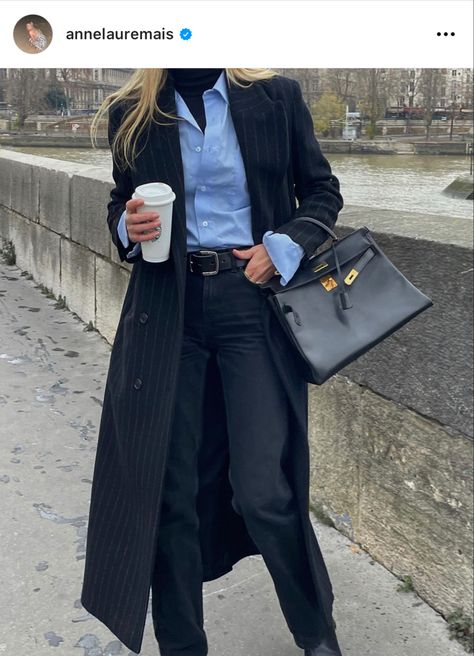 Turtleneck Outfits, Old Money Fashion, Female Office, Nyc Fall, Money Fashion, Turtleneck Outfit, French Girl Style, Coat Outfit, Looks Street Style