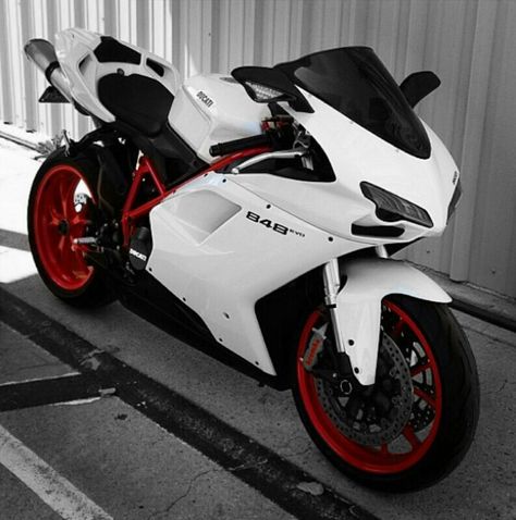 DUCATI 848 Evo Ducati 848 Evo, Indian Motors, Ducati Supersport, Ducati Motorcycle, Ducati 848, Sports Bike, Ducati Motorcycles, Ducati Panigale, Lone Wolf