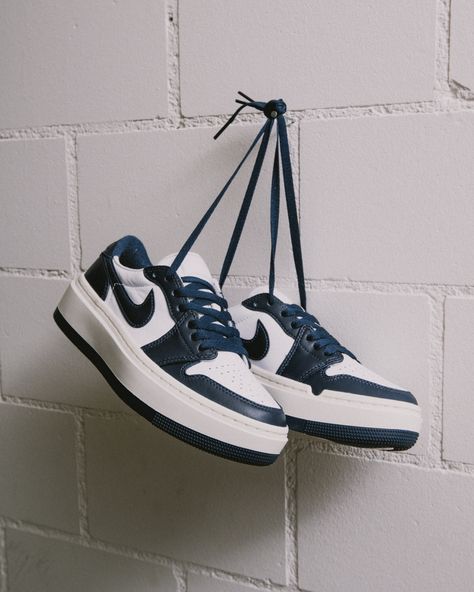 Vsco Account, Air Jordan 1 Elevate Low, Jordan 1 Elevate Low, Jordan 1 Elevate, Air Jordan Low, Wmns Air Jordan 1, Pretty Shoes Sneakers, Navy Style, Nike Air Shoes