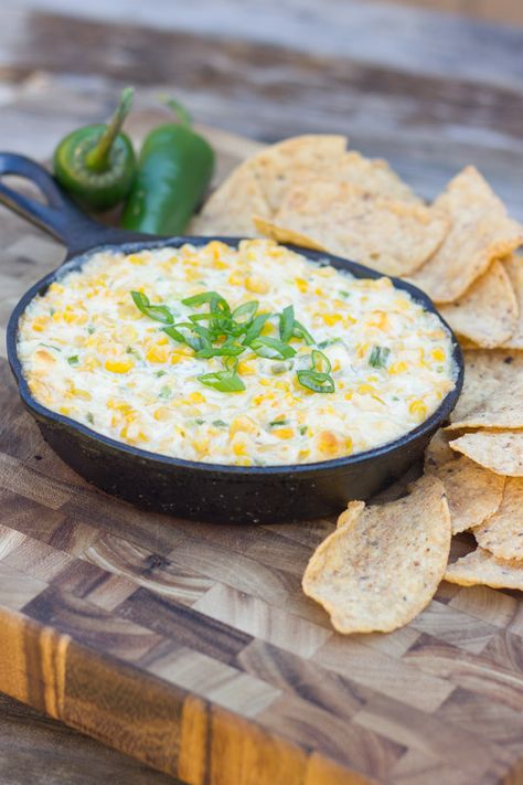 Hot Jalapeño Corn Dip - Jalapeños, sweet corn, and monterey jack cheese in one hot skillet of dip. Jalapeno Corn Dip, Jalapeño Corn, Corn Dip Recipes, Corn Dip, Cream Cheese Dips, Monterey Jack, Think Food, Appetizer Dips, Dip Recipes