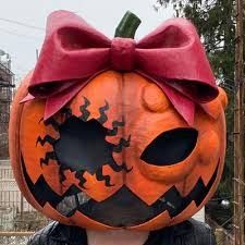 Ideas De Calabazas Halloween, Pumpkin Night Cosplay, Halloween Calabazas, Process Painting, Pumpkin Night, Dekorasi Halloween, Paper Mache Pumpkins, Mascaras Halloween, Pumpkin Halloween Costume