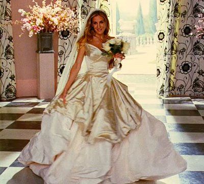 Carrie Bradshaw in Vivienne Westwood Carrie Bradshaw Wedding Dress, Carrie Bradshaw Dresses, Sjp Style, Famous Brides, Vivienne Westwood Wedding Dress, Vivienne Westwood Wedding, Princess Style Wedding Dresses, Film Scenes, Cinema Wedding