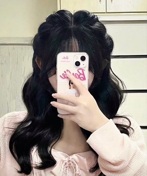 Cute Korean Hairstyles Long, Korean Hairstyle Long, Korean Hairstyle Ideas, Kyoko Hori, Hairstyle Ideas Easy, Layered Haircuts For Medium Hair, Medium Layered Haircuts, Korean Hair, Trendy Hairstyle