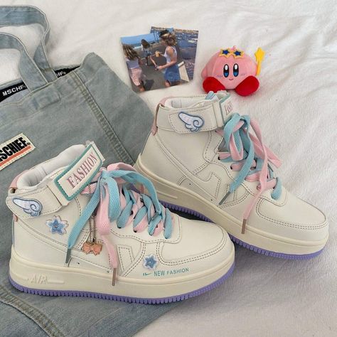 Wings Shoes, Y2k Fashion Aesthetic, Y2k Aesthetic Fashion, Dr Shoes, Kawaii Shoes, Wing Shoes, Kawaii Accessories, Cute Sneakers, Aesthetic Shoes