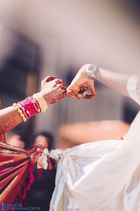 Sanjana V Singh Wedding Marigold, Marriage Photoshoot, Indian Wedding Pictures, Indian Wedding Poses, Marriage Photography, Indian Wedding Photography Couples, Bridal Photography Poses, Indian Wedding Couple Photography, Telugu Wedding