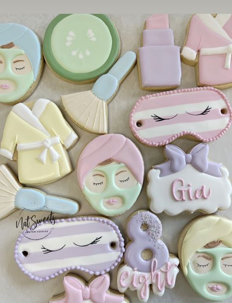 Spa Birthday Party Cookies, Spa Birthday Party Decor, Spa Themed Birthday Party Cake, Spa Birthday Cookies, Spa Themed Cookies, Spa Birthday Party Cake, Spa Party Cake, Sleepover Bday, Spa Birthday Cake