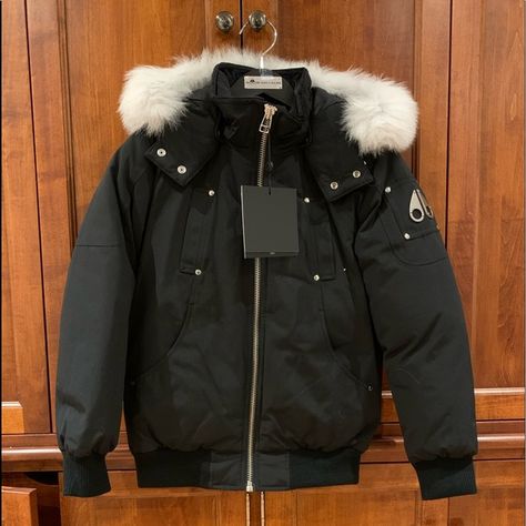 MOOSEKNUCKLE BOYS BOMBER JACKET Moose Knuckles Drip, Moose Knuckles Men Outfit, Moose Knuckles Jacket, Unrealistic Wishlist, Fashion Dark, Grey Fur, Moose Knuckles, Cute Boots, Garment Bag