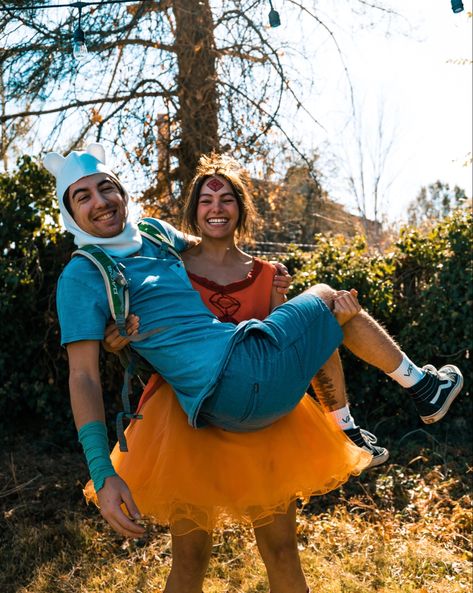 Fire Princess Adventure Time Costume, Flame Princess Halloween Costume, Finn And Flame Princess Costume, Finn The Human Costume, Finn And Flame Princess, Flame Princess Costume, Flame Princess Cosplay, Adventure Time Couple Costumes, Finn The Human Cosplay