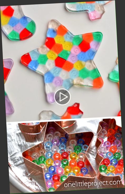 ▷▷These melted bead ornaments are SO BEAUTIFUL! And they're so easy to make with pony beads! You can hang them on the Christmas tree... use suction c.. Melted Bead Ornaments, Christmas Classroom Door, Bead Ornaments, Handprint Christmas, Diy Christmas Tree Topper, Fun Christmas Games, Suction Cup Hooks, Christmas Crafts For Kids To Make, Cup Hooks