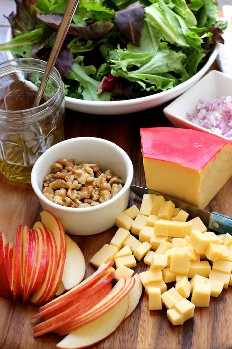 Apple Gouda Walnut Salad, Easy Fall Salad, Interesting Salads, Apple Gouda, Caponata Recipe, Lost Kitchen, Valley Kitchen, Healthy Dressing, Apple Salad Recipes