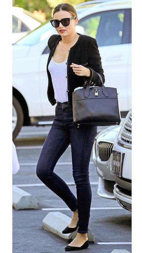 Miranda Kerr Outfits, Miranda Kerr Street Style, Street Style 2015, Style For Spring, Miranda Kerr Style, Classic Prints, Models Off Duty Style, Jeans Street Style, Stylish Celebrities