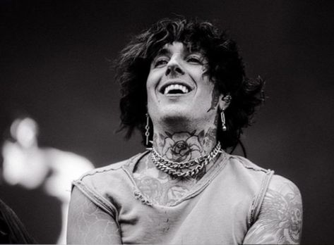 Oli Sykes 2023, Oil Sykes, Guy Aesthetic, Band Au, Reading Festival, Oli Sykes, Oliver Sykes, Scorpio Men, Bring Me The Horizon