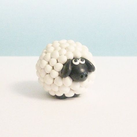 Clay Critters, Polymer Clay Figurines, Sheep Crafts, Clay Figurines, Pottery Animals, Polymer Clay Animals, Clay Figurine, Polymer Clay Miniatures, Clay Animals