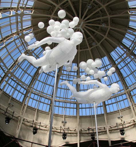 Max Streicher’s Mind-Blowing Inflatable Sculptures Experiential Art, Artistic Installation, Ceiling Installation, Kinetic Sculpture, Canadian Art, Balloon Art, Salvador Dali, Figurative Sculpture, Public Art