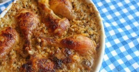 3 Generations of Southern Recipes: "Don't Peek" Chicken and Rice Casserole from Mr. Food No Peak Chicken, No Peek Chicken, No Peek, Mr Food, Chicken And Rice Casserole, Rice Casserole Recipes, Gooseberry Patch, Cheap Easy Meals, Chicken Main Dishes