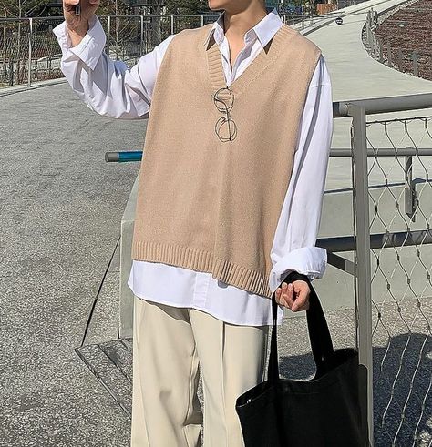 Male Neutral Outfit, Sleeveless Cardigan Outfit Men, Sleeveless Cardigan Outfit, Kpop Tattoos, Korean Street Fashion Men, Khaki Suit, Boyfriend Aesthetic, Guy Fits, Casual Day Outfits