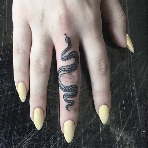 Top 22 Finger Tattoo Designs - Snake Ideas | PetPress Expecto Patronum Tattoo, Snake Tattoo Ideas, Small Snake Tattoo, 16 Tattoo, Serpent Tattoo, Finger Tattoo For Women, Hand And Finger Tattoos, Ring Finger Tattoos, Finger Tattoo Designs