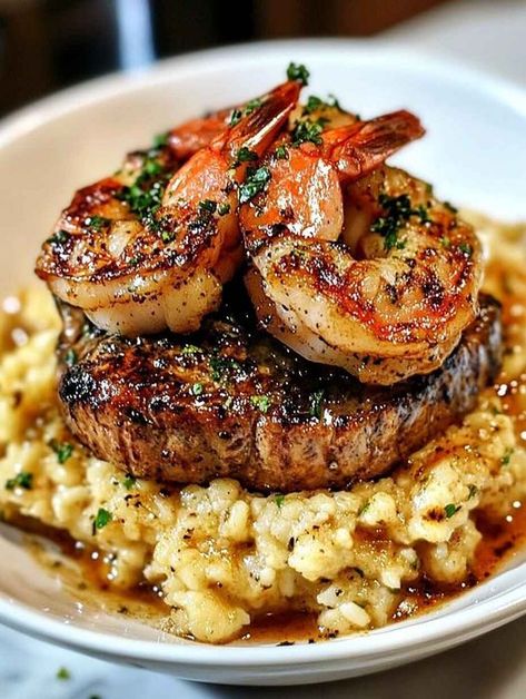 Keto Surf & Turf Surf And Turf Menu Ideas, Surf And Turf Appetizers, Surf And Turf Recipes Shrimp, Surf & Turf, Surf And Turf Recipes, Surf N Turf Recipes, Surf N Turf, Steak And Shrimp, Surf Turf